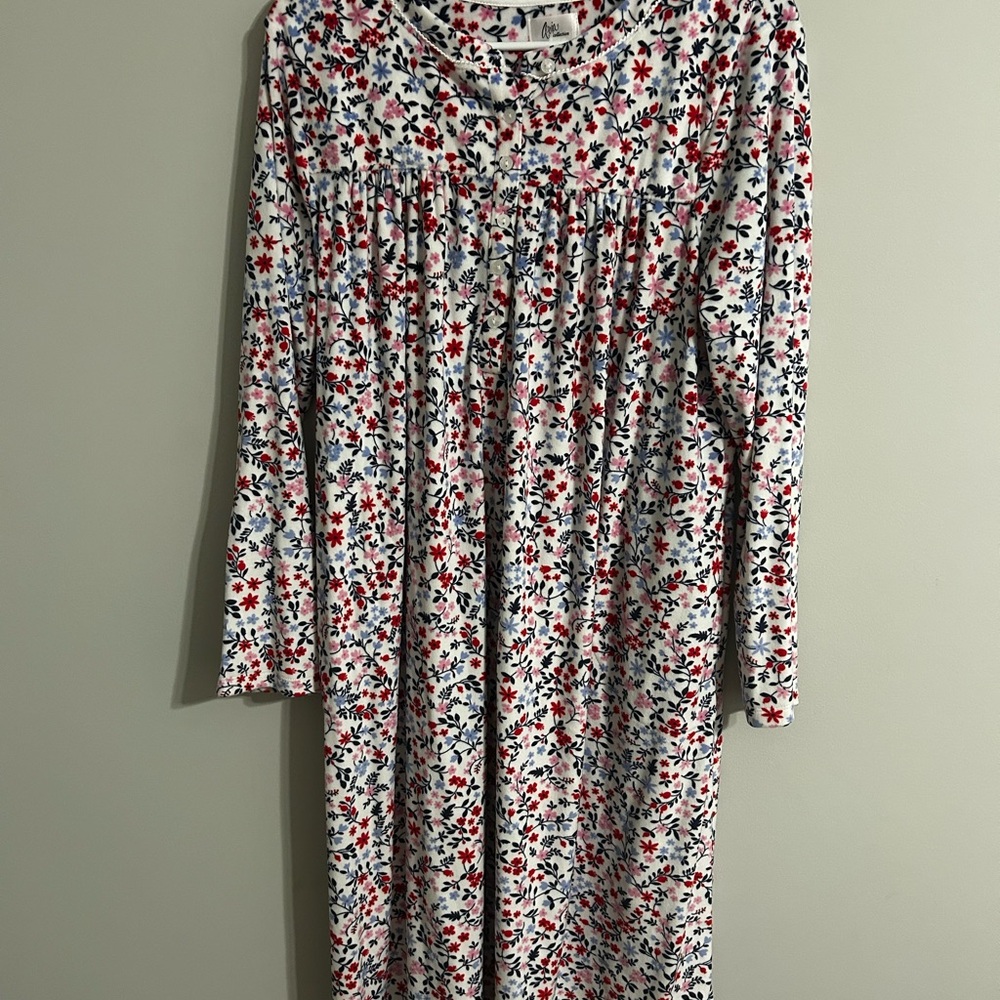 Comfy Floral Nightgown